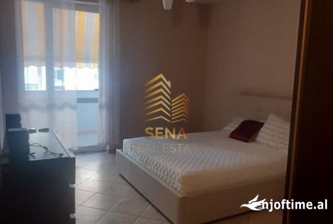 Shtepi me qera 2+1 ne Tirane - 650 Euro