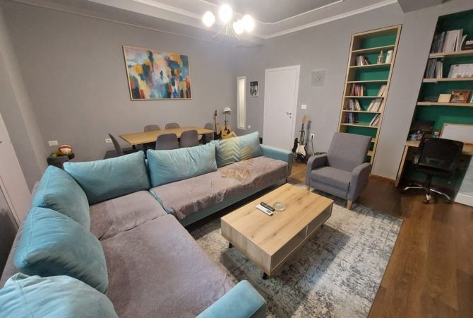 Shtepi me qera 4+1 ne Tirane - 1,200 Euro