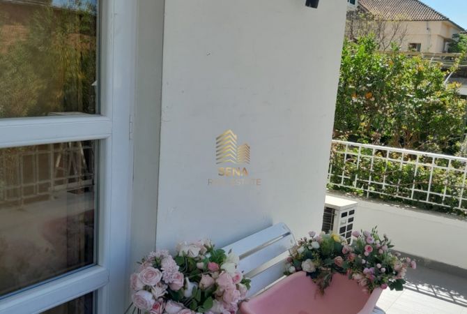 Casa in affitto 7+1 a Tirana - 1,500 Euro