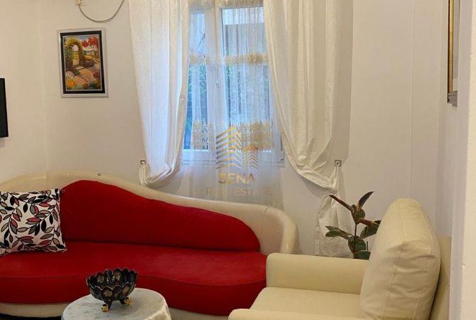 Shtepi me qera 1+1 ne Tirane - 390 Euro
