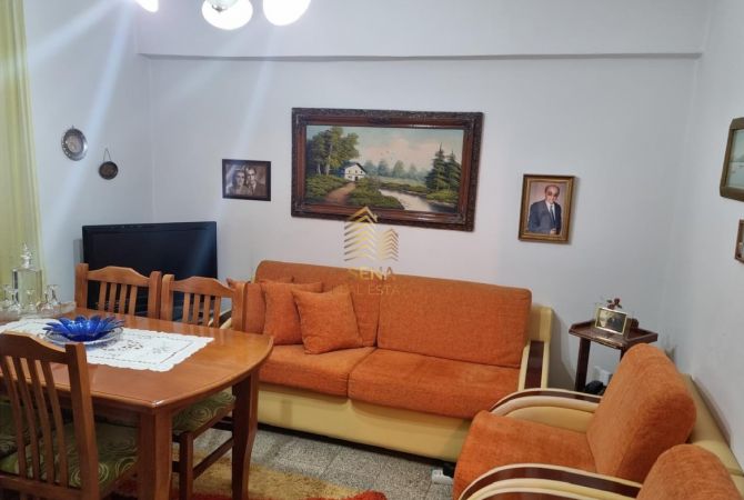 Shtepi me qera 2+1 ne Tirane - 450 Euro