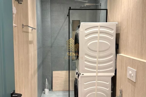 Shtepi me qera 2+1 ne Tirane - 900 Euro