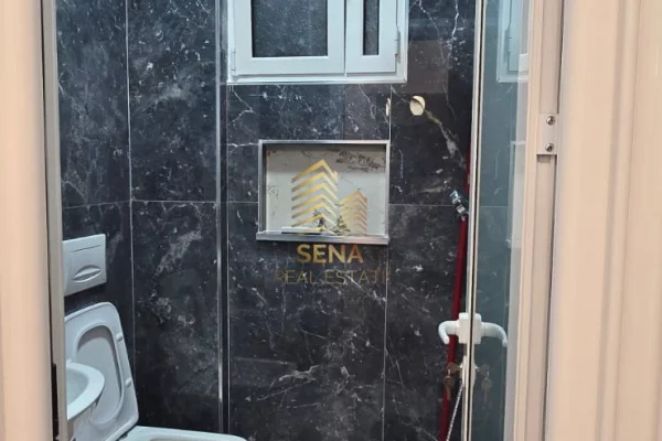 Shtepi ne shitje Apartament ne Tirane, 2+1, Mobilimi Bosh, pa mobiluar, Pagesa 218,000  Euro.