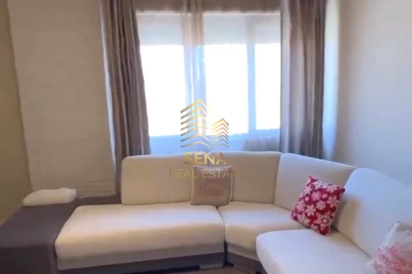 Casa in affitto 2+1 a Tirana - 1,000 Euro