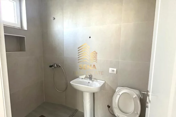 Shtepi ne shitje 2+1 ne Tirane - 210,000 Euro