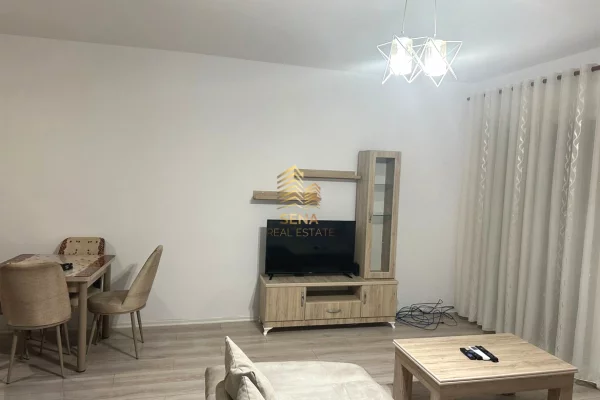 House for Rent 1+1 in Tirana - 60,000 Leke