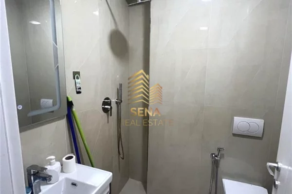 Business Property for Rent 1+1 in Tirana - 600 Euro