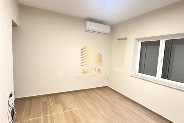 Business Property for Rent 1+1 in Tirana - 600 Euro