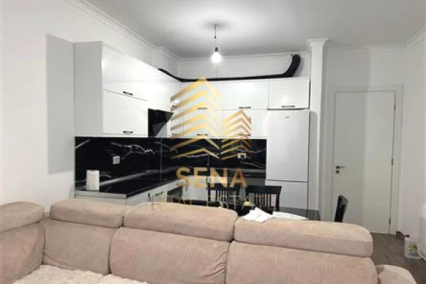 Shtepi ne shitje Apartament ne Tirane, 2+1, Mobilimi E mobiluar, Pagesa 189,000  Euro.