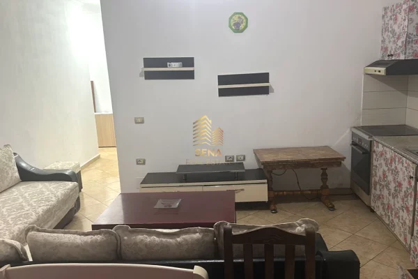 Shtepi me qera 1+1 ne Tirane - 350 Euro