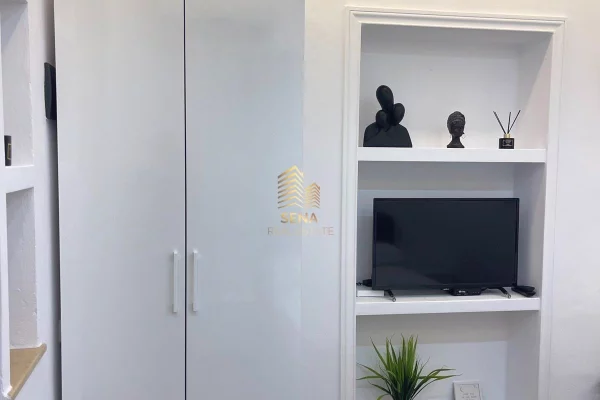 Shtepi me qera 1+1 ne Tirane - 400 Euro