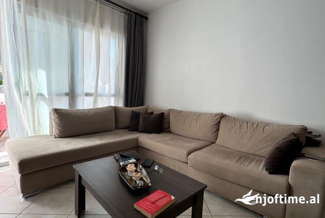 Shtepi me qera 1+1 ne Tirane - 350 Euro