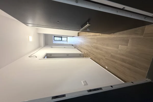 Shtepi me qera Apartament ne Tirane, 2+1, Mobilimi Bosh, pa mobiluar, Pagesa 550  Euro.