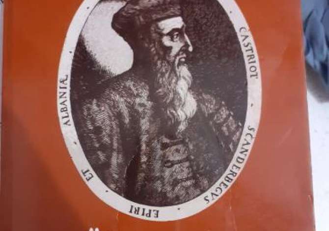 Shes libra te perdorur ne gjendje shume te mire! Librat shiten me gjysmen e cmimit real! 