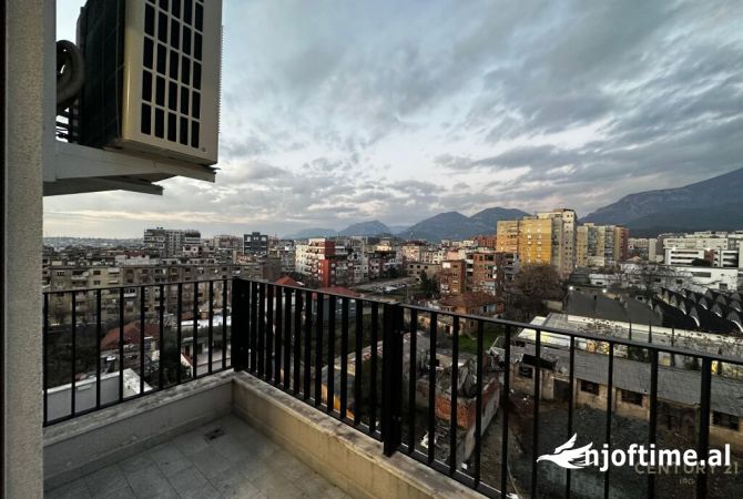 Shtepi me qera Apartament ne Tirane, 2+1, Mobilimi Pjeserisht e mobiluar, Pagesa 600  Euro.
