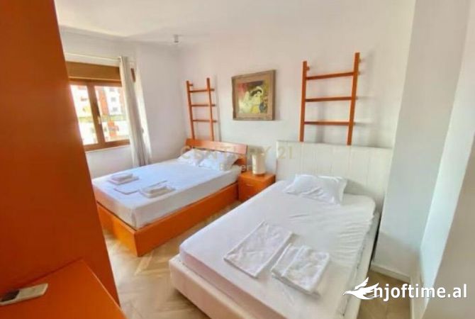 Shtepi me qera Apartament ne Tirane, 2+1, Mobilimi E mobiluar, Pagesa 850  Euro.