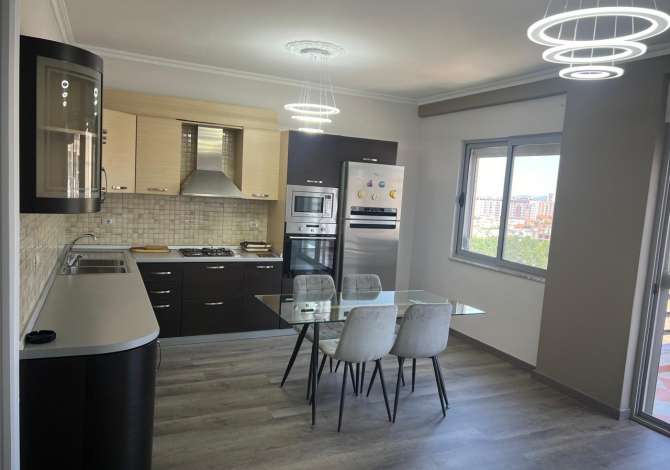 Shtepi ne shitje 2+1 ne Tirane - 122,000 Euro