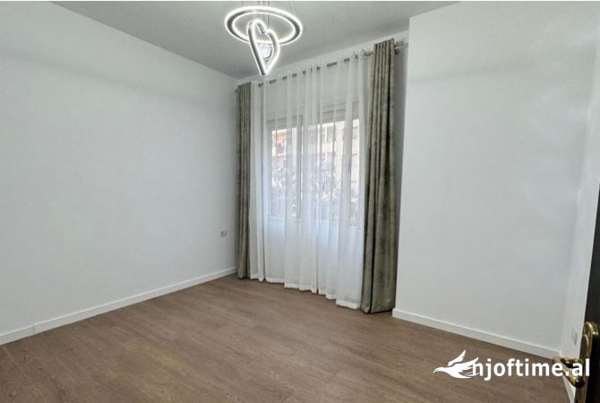 Shtepi ne shitje 1+1 ne Tirane - 95,000 Euro