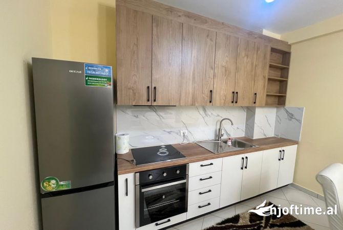 Shtepi me qera 2+1 ne Tirane - 500 Euro