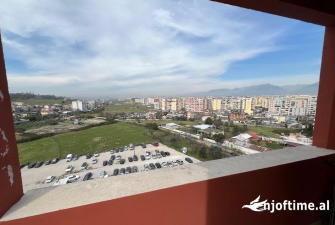 Ambient biznesi me Qera, 210 m2, 3 Garazhe Me cmim extra