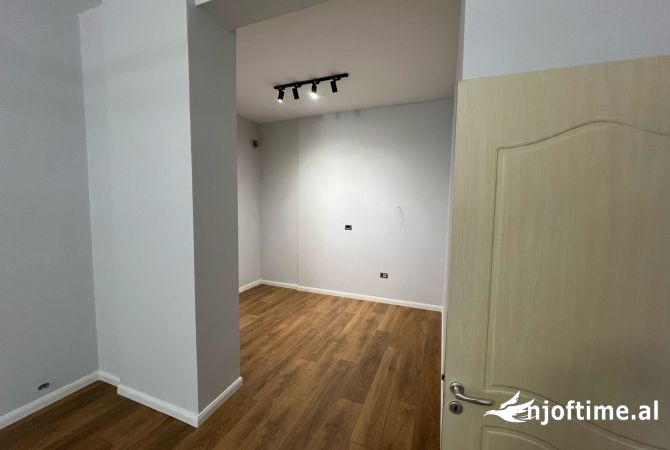 Shtepi ne shitje 1+1 ne Tirane - 108,000 Euro