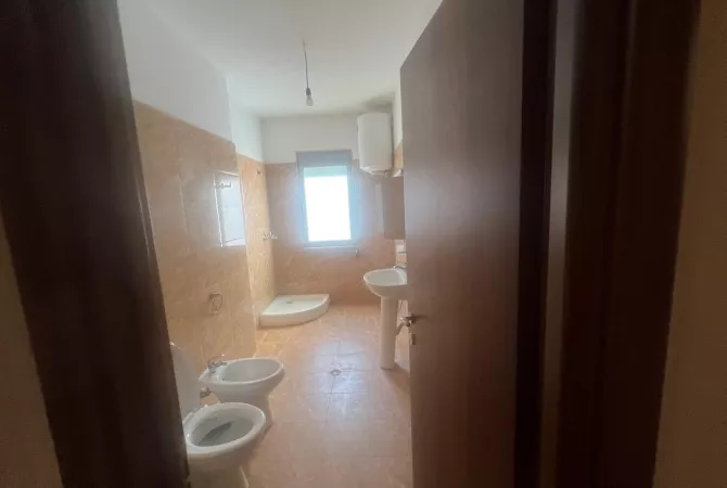 House for Sale 2+1 in Tirana - 135,000 Euro