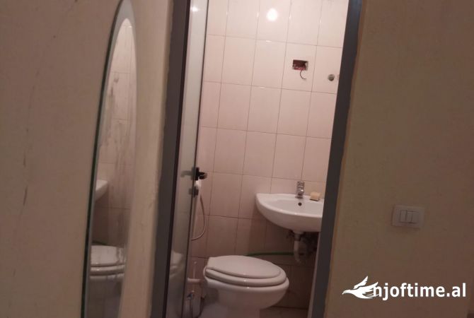 Ambient biznesi ne shitje 1+1 ne Tirane - 92,000 Euro