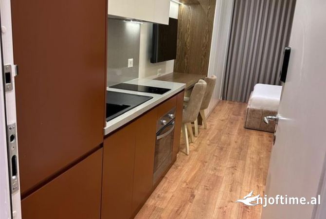 Shtepi me qera Garsoniere ne Tirane - 500 Euro