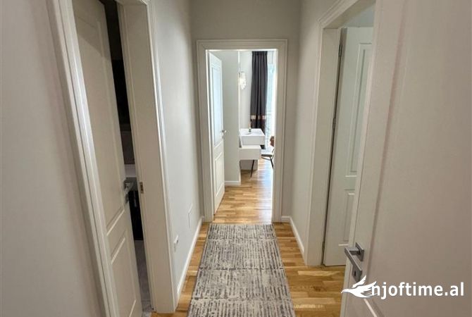 Shtepi me qera 2+1 ne Tirane - 1,500 Euro