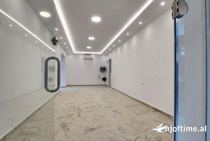 Ambient biznesi me qera 1+1 ne Tirane - 1,000 Euro