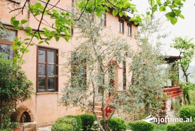 SHITET HOTEL - BAR- RESTORANT ME PISHINE PER AGROTURIZEM NE PEZE, TIRANE