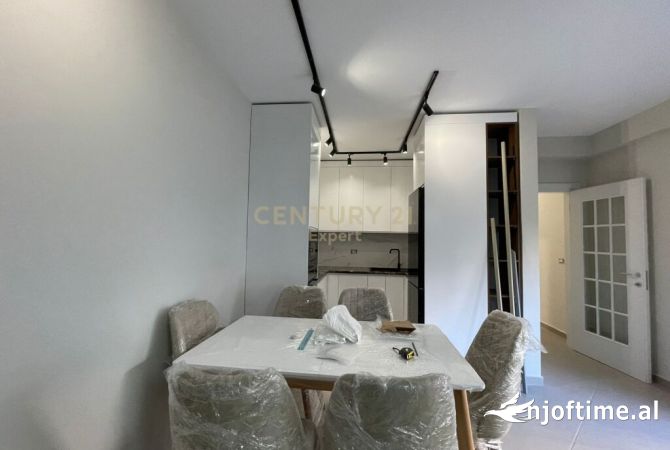 Shtepi ne shitje 2+1 ne Tirane - 275,000 Euro