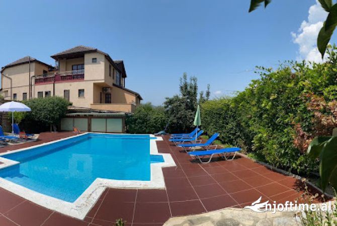 Ambient biznesi ne shitje 5+1 ne Tirane - 1,500,000 Euro