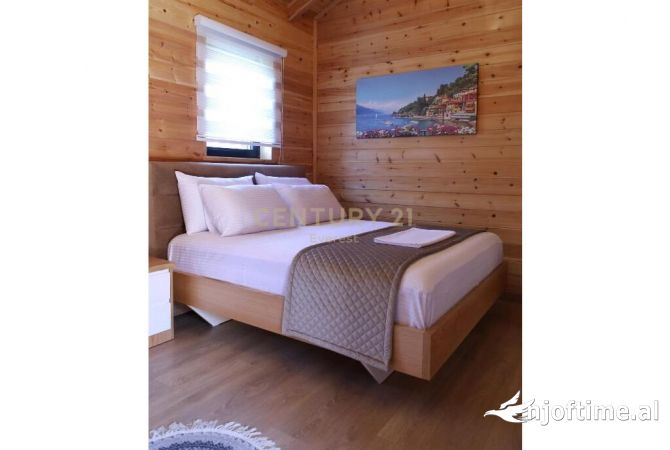 Ambient biznesi ne shitje 5+1 ne Pogradec - 15,000,000 Euro