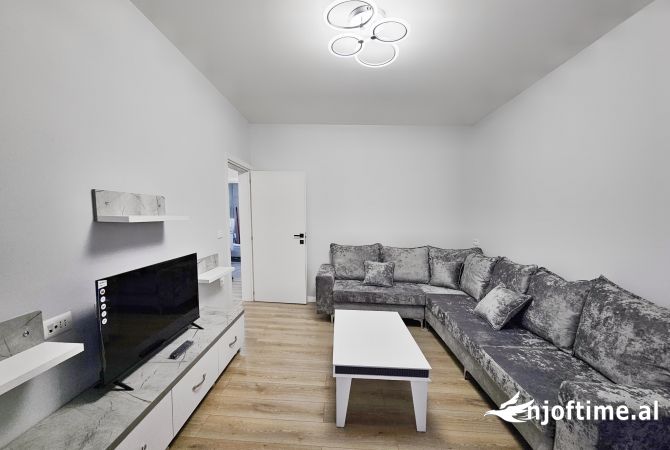 Shtepi me qera 1+1 ne Tirane - 650 Euro