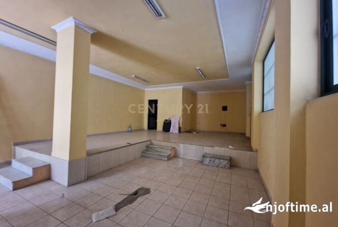Ambient biznesi ne shitje 1+1 ne Tirane - 85,000 Euro