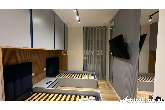 Shtepi me qera Apartament ne Tirane, 2+1, Mobilimi E mobiluar, Pagesa 1,000  Euro.