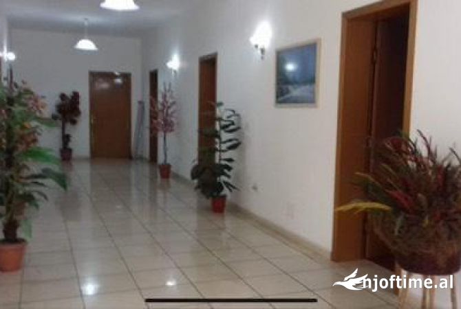 Ambient biznesi ne shitje 5+1 ne Durres - 1,500,000 Euro