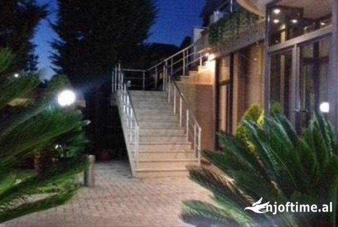 Shitet Hotel ne Plazh Lagja 13, Durres