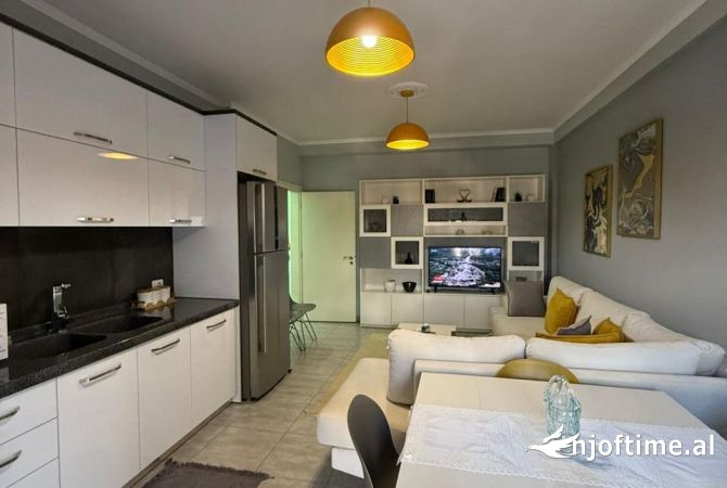 Shtepi ne shitje 3+1 ne Tirane - 155,000 Euro