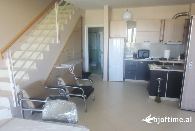 Shtepi ne shitje 3+1 ne Tirane - 300,000 Euro