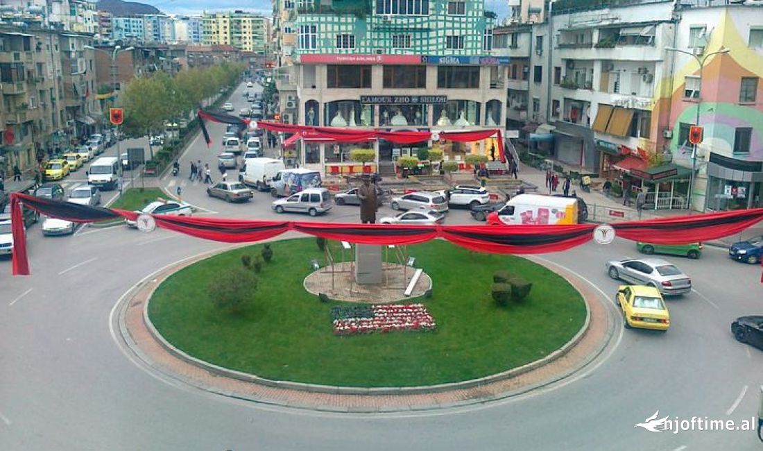 AMBJENT BIZNESI PER QIRA TEK SHESHI WILLSON 