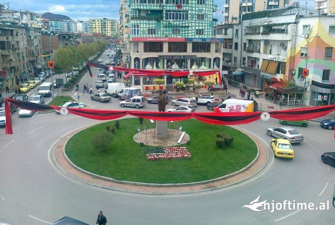 Ambient biznesi me qera 3+1 ne Tirane - 550 Euro