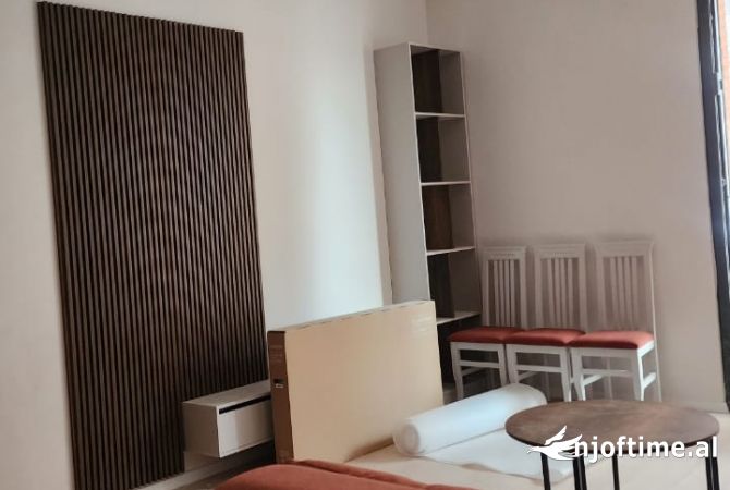 Shtepi me qera 1+1 ne Tirane - 850 Euro