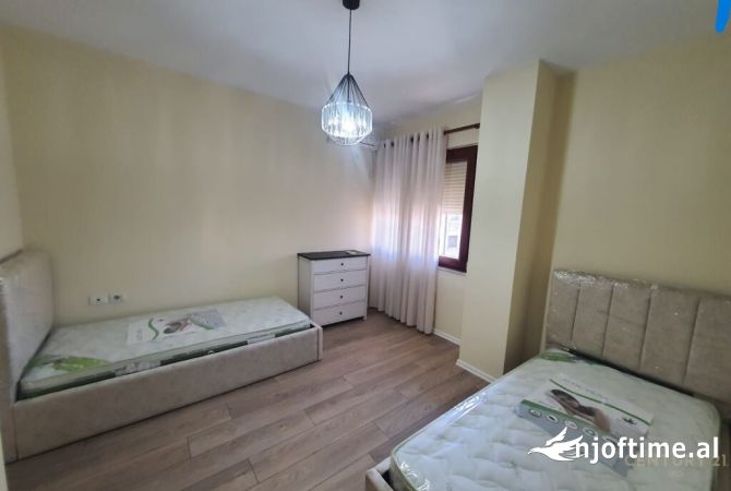 Shtepi me qera 2+1 ne Tirane - 850 Euro