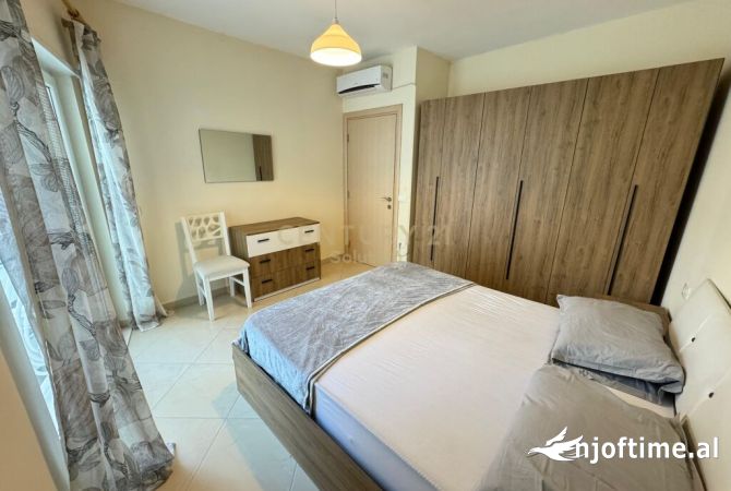 Shtepi me qera Apartament ne Tirane, 2+1, Mobilimi E mobiluar, Pagesa 600  Euro.