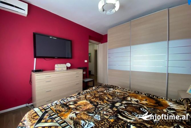Shtepi me qera 3+1 ne Tirane - 800 Euro