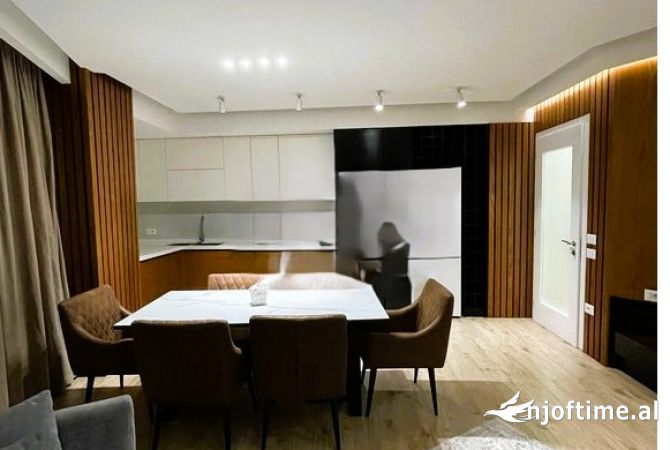 Shtepi me qera 2+1 ne Tirane - 600 Euro