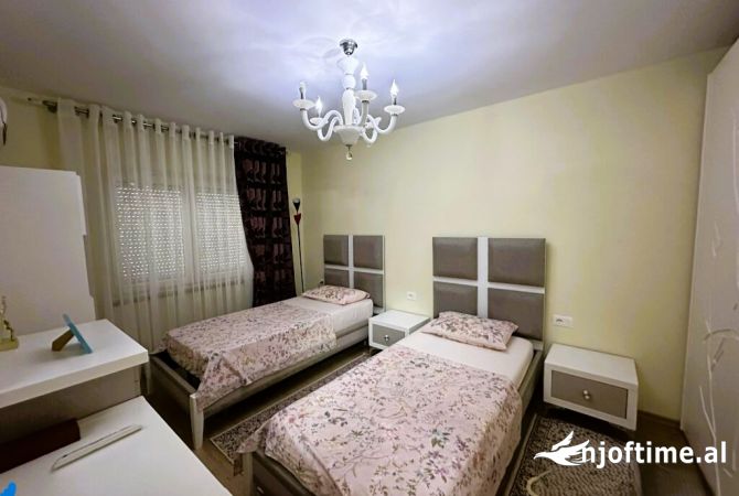 Shtepi ne shitje 2+1 ne Tirane - 170,000 Euro