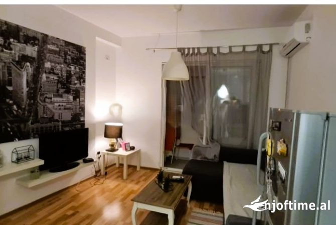 Shtepi me qera 1+1 ne Tirane - 450 Euro